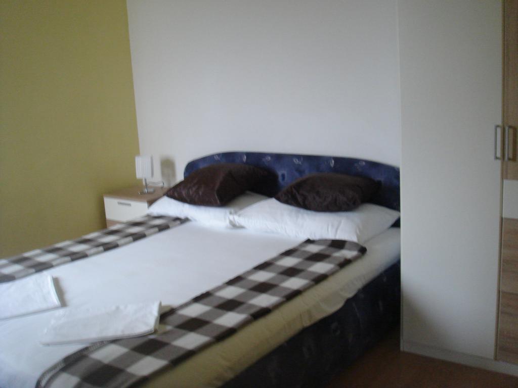 Aparthotel Pecic Gradac  Eksteriør bilde