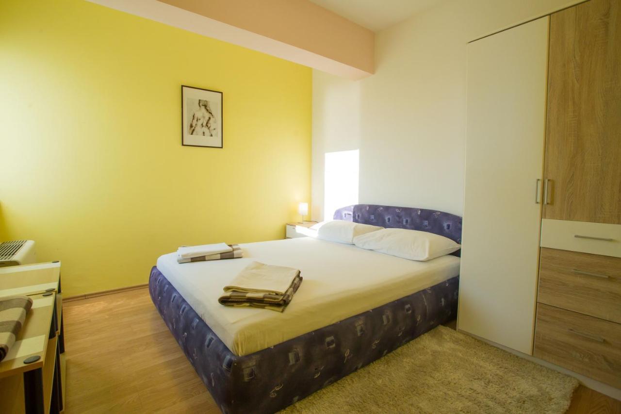Aparthotel Pecic Gradac  Eksteriør bilde