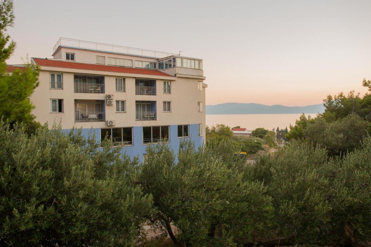 Aparthotel Pecic Gradac  Eksteriør bilde